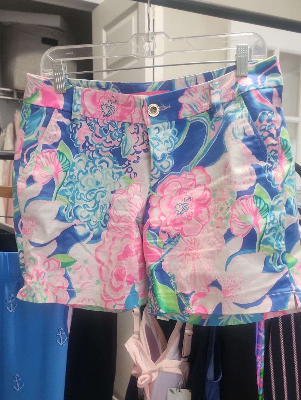 Lilly Pulitzer Sz6 7" Inseam Pink & Blue Floral Shorts